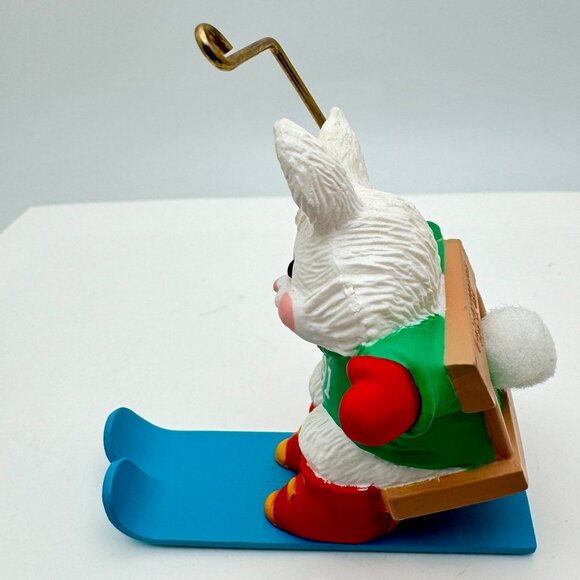 Hallmark 1991 Keepsake Ornament Ski Lift Bunny Handcrafted Julia Lee QX5447 - Picture 14 of 14